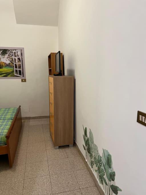 Apartamento La Tana Moderna Plasencia Exterior foto